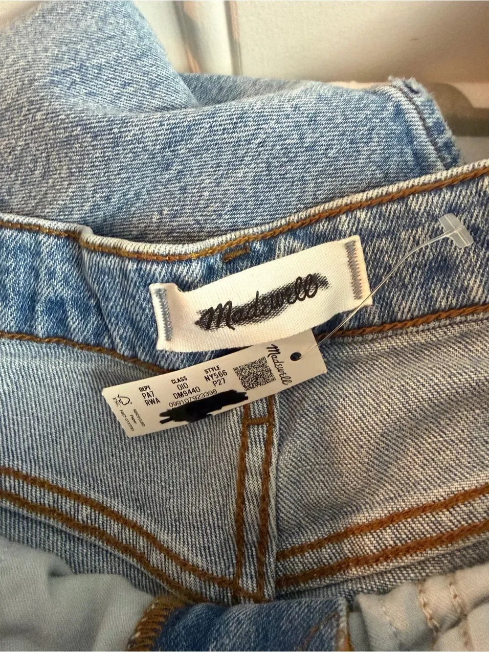 Madewell The Petite Relaxed Bootcut Jean NWT Size P27